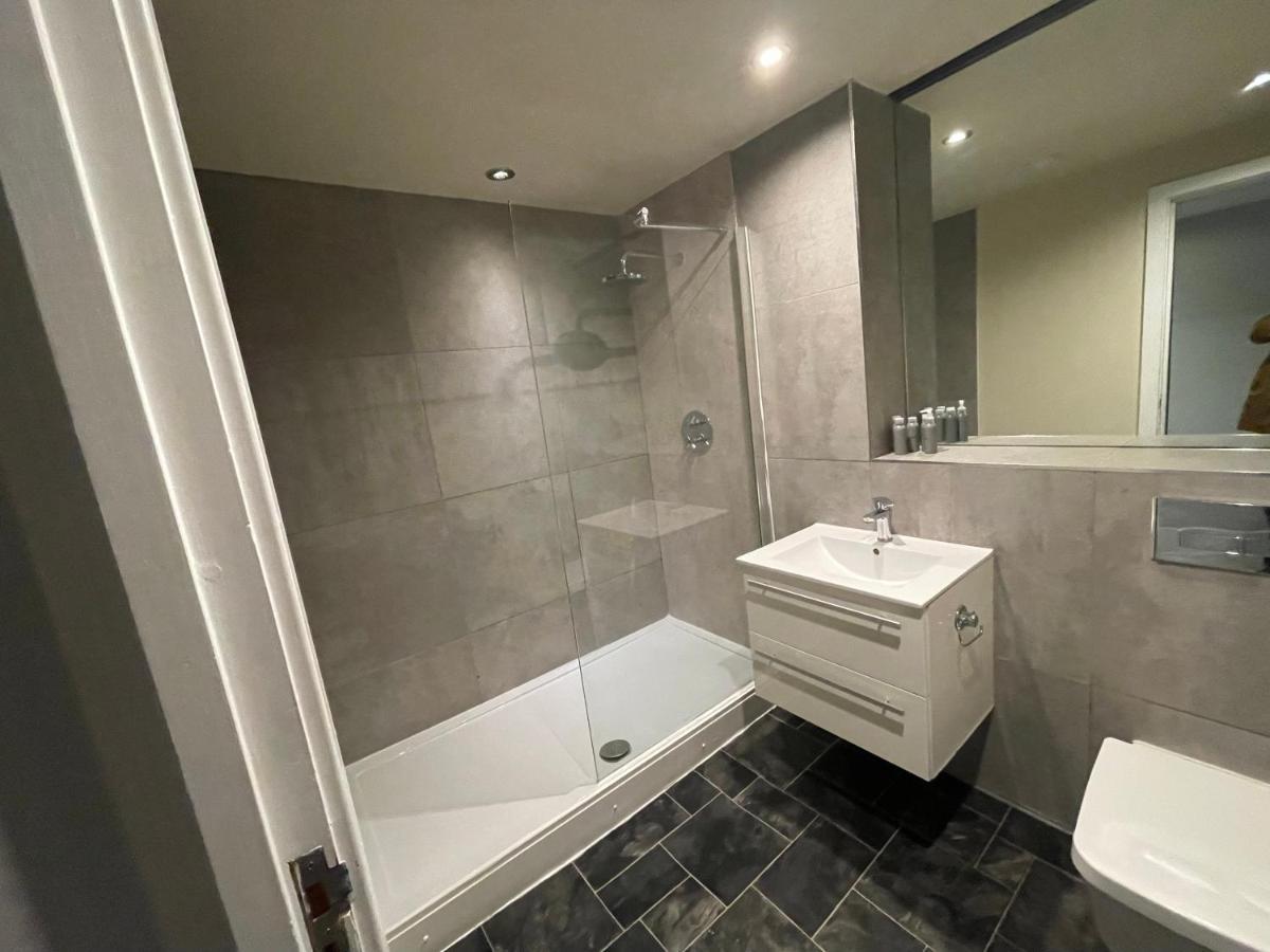 Duplex Heritage, Sleeps 7 Apartment